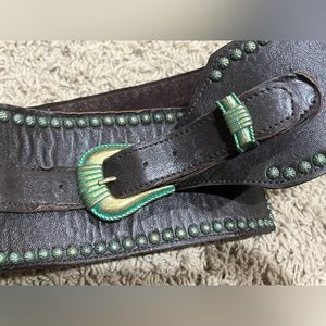 Double D Ranch belt, brown leather with brass and green